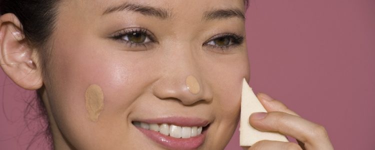 How to keep the foundation from rubbing off